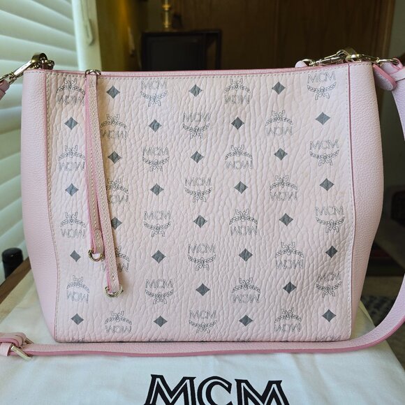 MCM Klara Leather Hobo Bag Powder Pink Monogram Crossbody Authentic - MSRP $1,01 - Picture 2 of 14